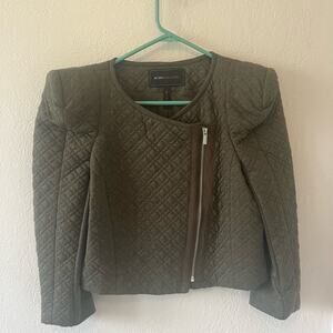 BCBG Maxazria Crop Green Moto Jacket Quilted Structured Shoulders Size Medium